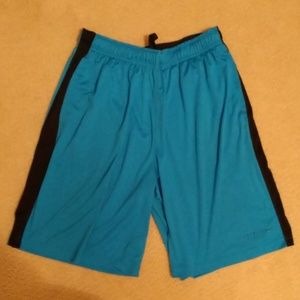 Dri fit Livestrong basketball shorts